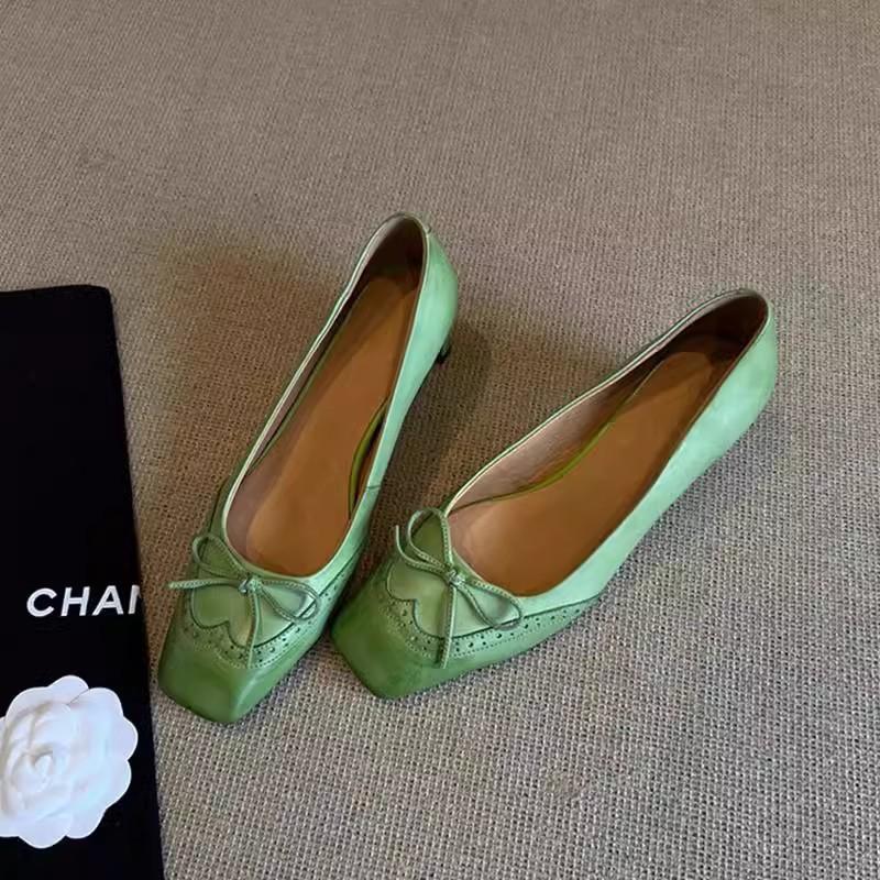 Spot second hair! Leather French single shoes women's spring summer square head evening wind thick heel bow beautiful work shoes