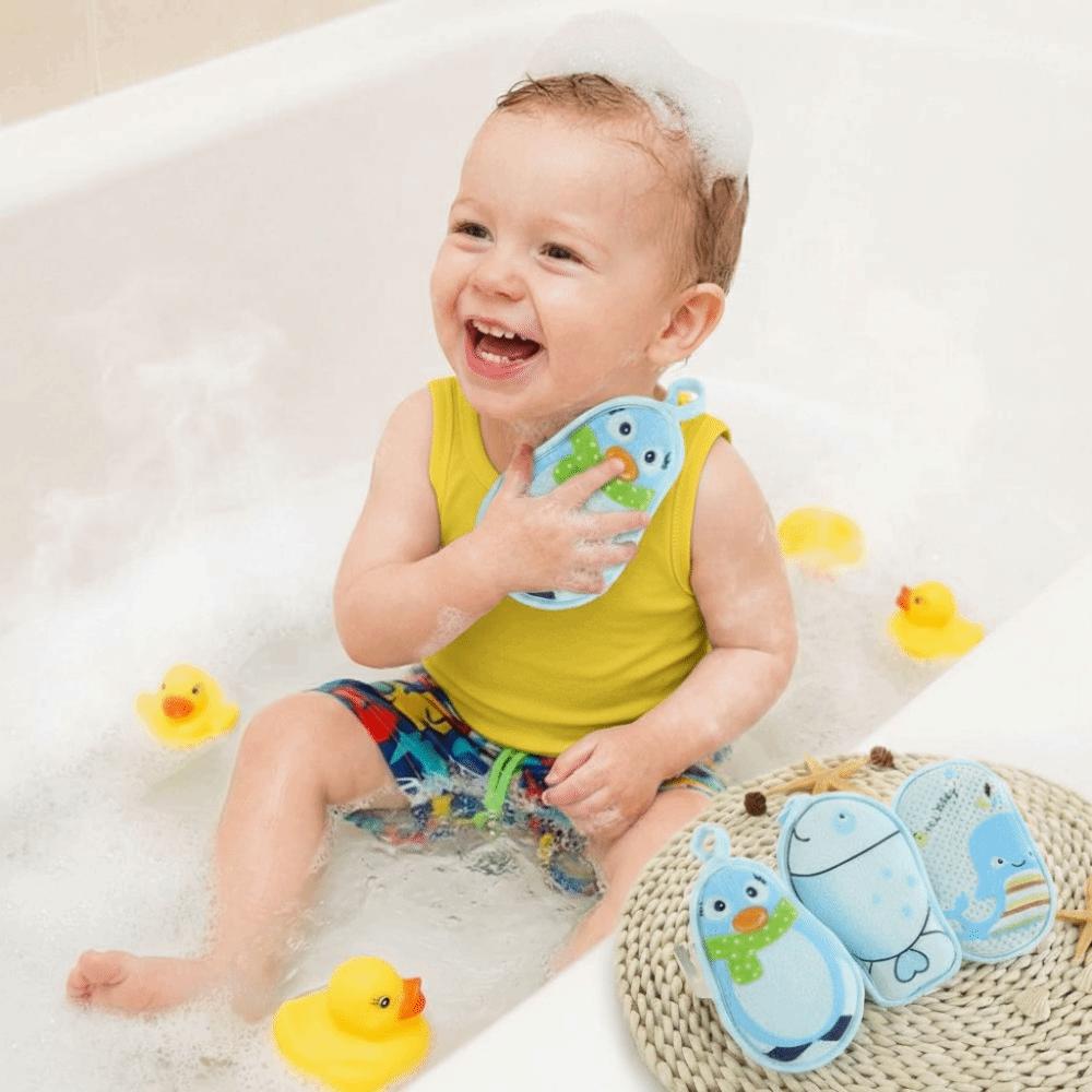 Hanging Design Baby Bath Sponge Cartoon Animals Infant Bath Cleaning Brush  Infant Bathing