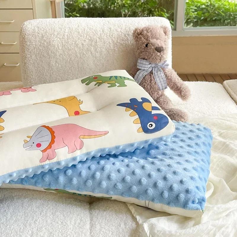 Soft Baby Pillow Comfortable Velvet Newborn Pillow Baby Sleep Headrest Breathable Baby Pillow Mom's Love
