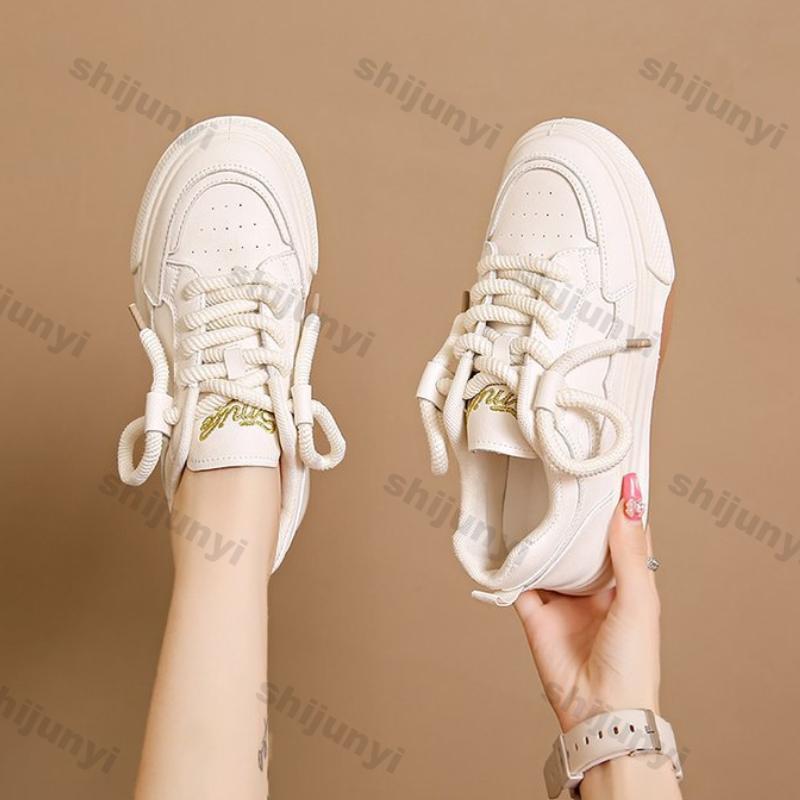 Woman Fashion Casual Board Shoes Women Autumn New Lightweight Lace Up Female Breathable Running Sneakers Casual Walking Shoes