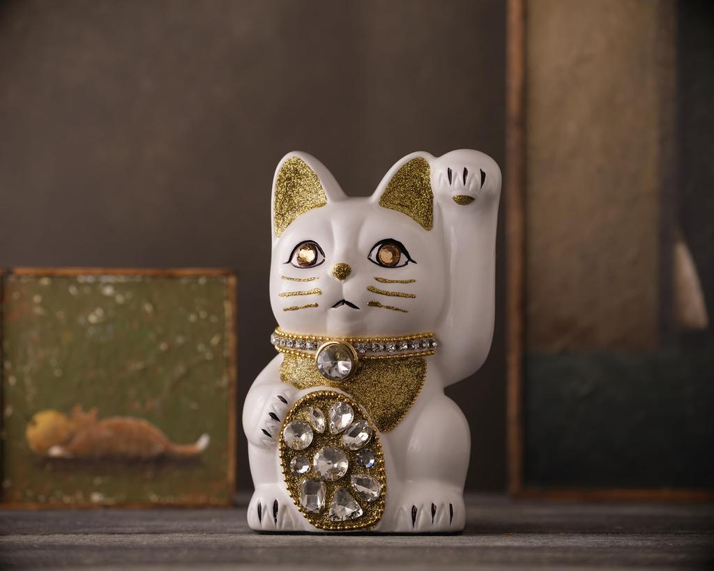 Lucky Cat Jewelry Cat Left Paw Raised Ceramic Lucky Cat Auspicious Feng Shui Ornament (M-SIZE White) / _ Maneki-neko (jw_M White)
