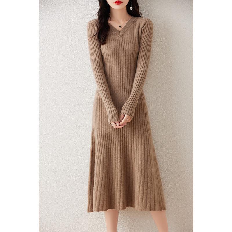 Women's Slim Fit Knee-Length V-Neck Wool Dress with Knit Cashmere Coat