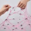 Elastisches Spinnennetz Rosa Falsches Spinnennetz Horror-Atmosphäre Baumwoll-Spinnweben Spukhaus