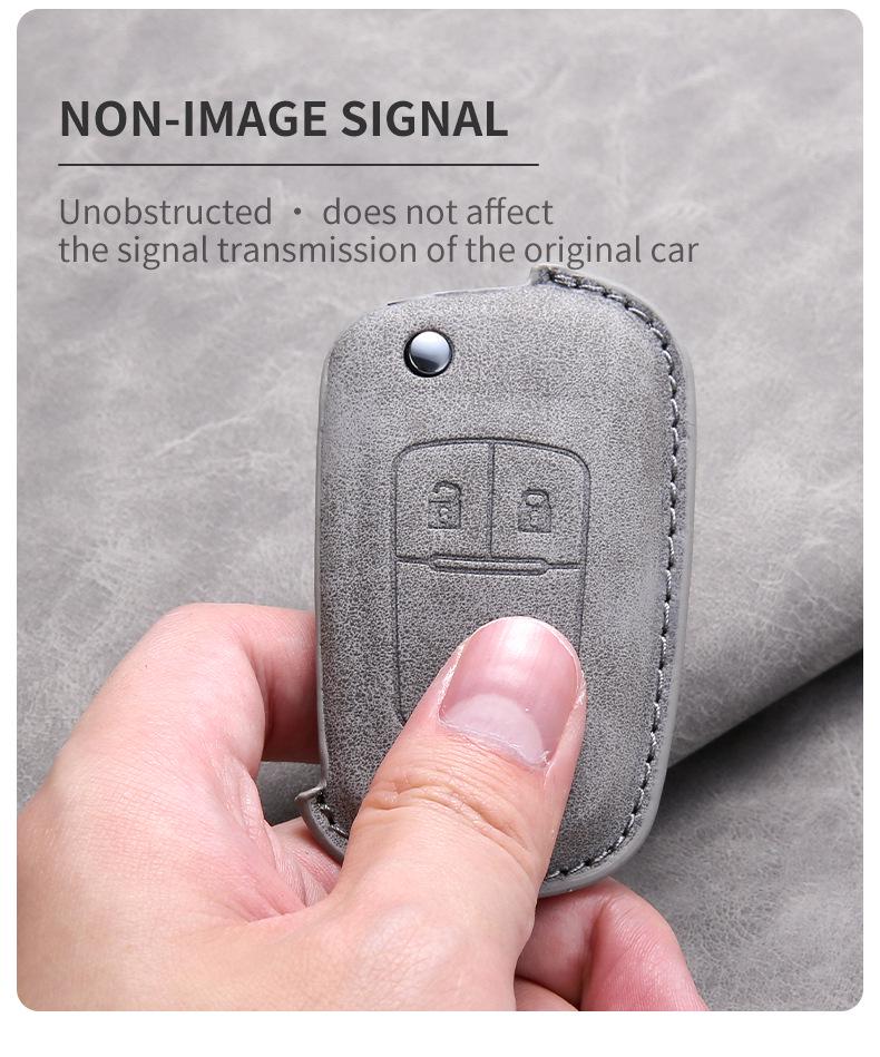 Chevrolet Key Cover: Compatible with Cruze, Malibu, Trax, Sail 3, Cavalier, Camaro, and RV Folding Keys.