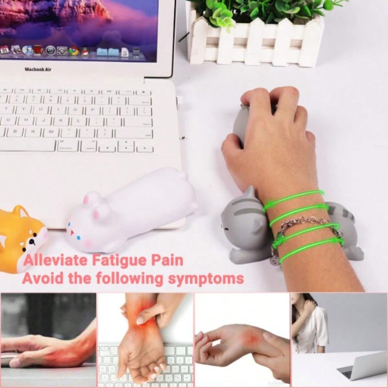 Cartoon Animal Wrist Rest Mouse Pad - Ergonomic Memory Foam Support for Keyboard/Mouse, Non-Slip Rubber Base for Office/Laptop