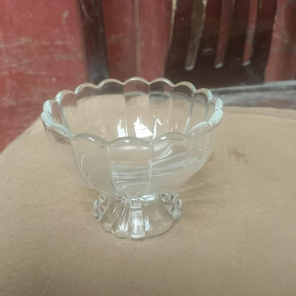 Transparent Petal Glass Cup for Ice Cream, Dessert, Milk Tea, Yogurt, and Candles