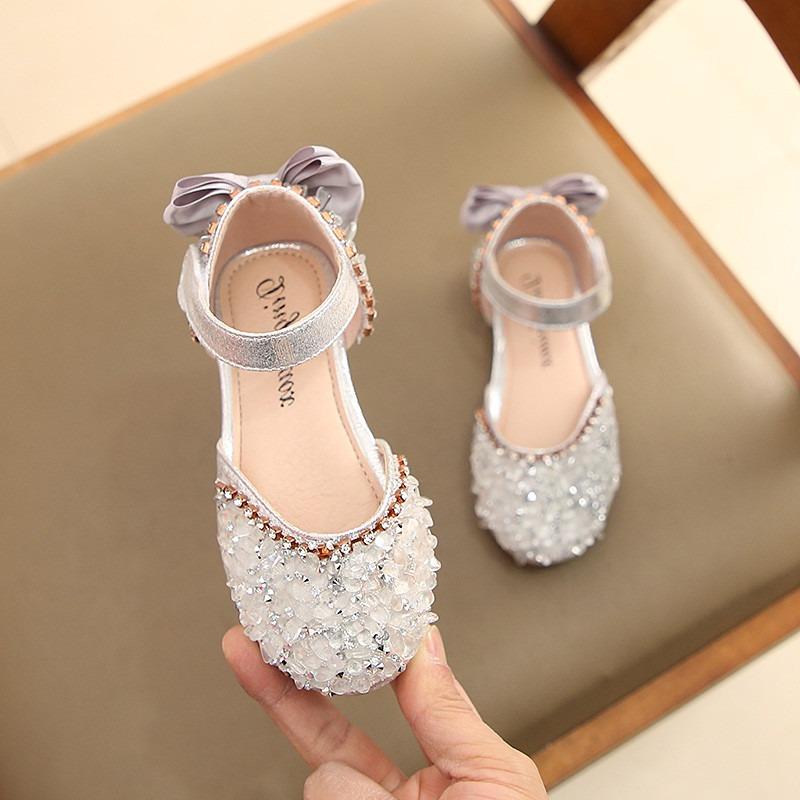 

Girls Half-Sandals for Summer, Korean Style with Rhinestones, Soft-Soled Closed-Toe Princess Shoes, Children s Performance Leather Shoes. 21 белый