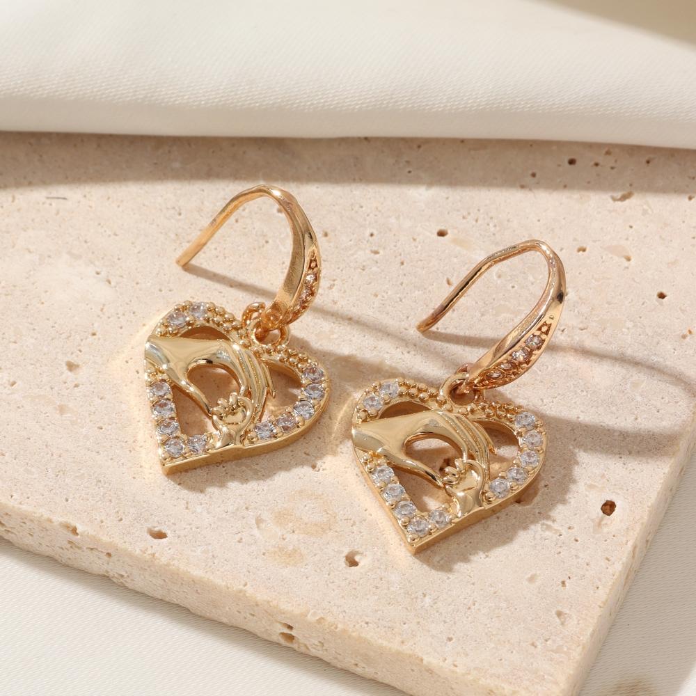 Golden Plated Red Heart Dangle Earrings for Women Hoop Earrings for Jewelry Wedding Party Accessories