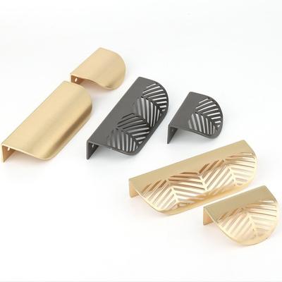 Blattförmiger Griff, gebürstetes Gold, hohl, für Möbel, Schrank, Blätter, Knopf, Zinklegierung, 40 mm/96 mm, golden, für Schrankschublade mit Schrauben