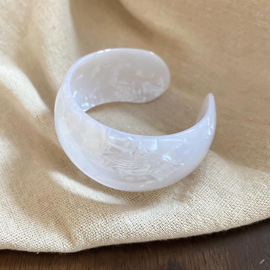 Acrylic Halo Geometric Round Eye Opening Bracelet Niche Unique Simple Jewelry