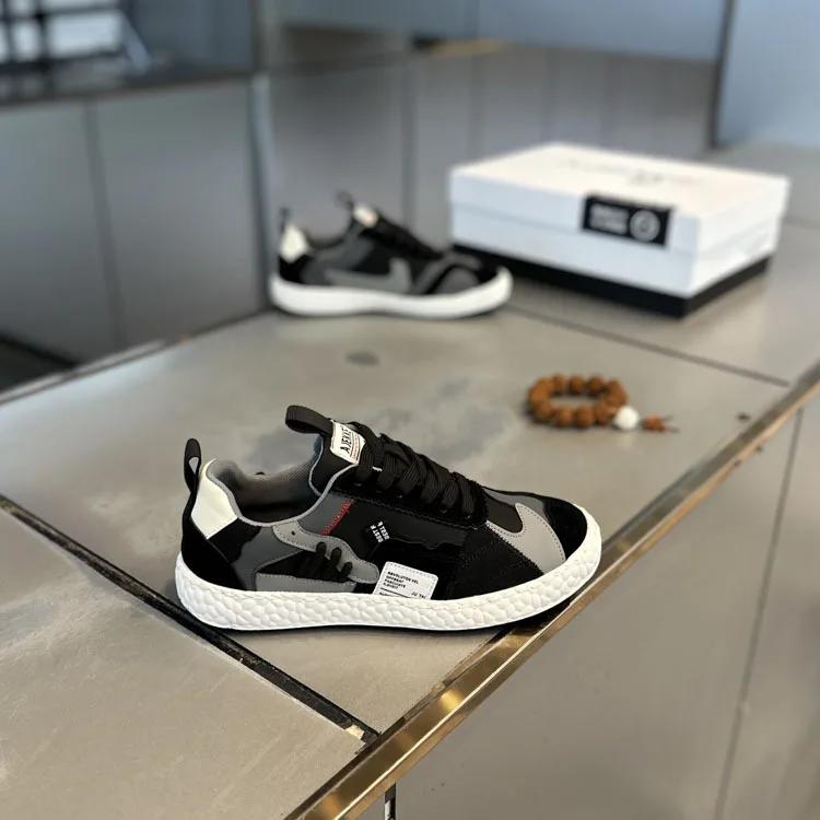 

New Men s Sneakers Fashion Trend Casual Shoes Outdoor Breathable and Durable Running Shoes High Quality Zapatos Para Hombres 39 чорний