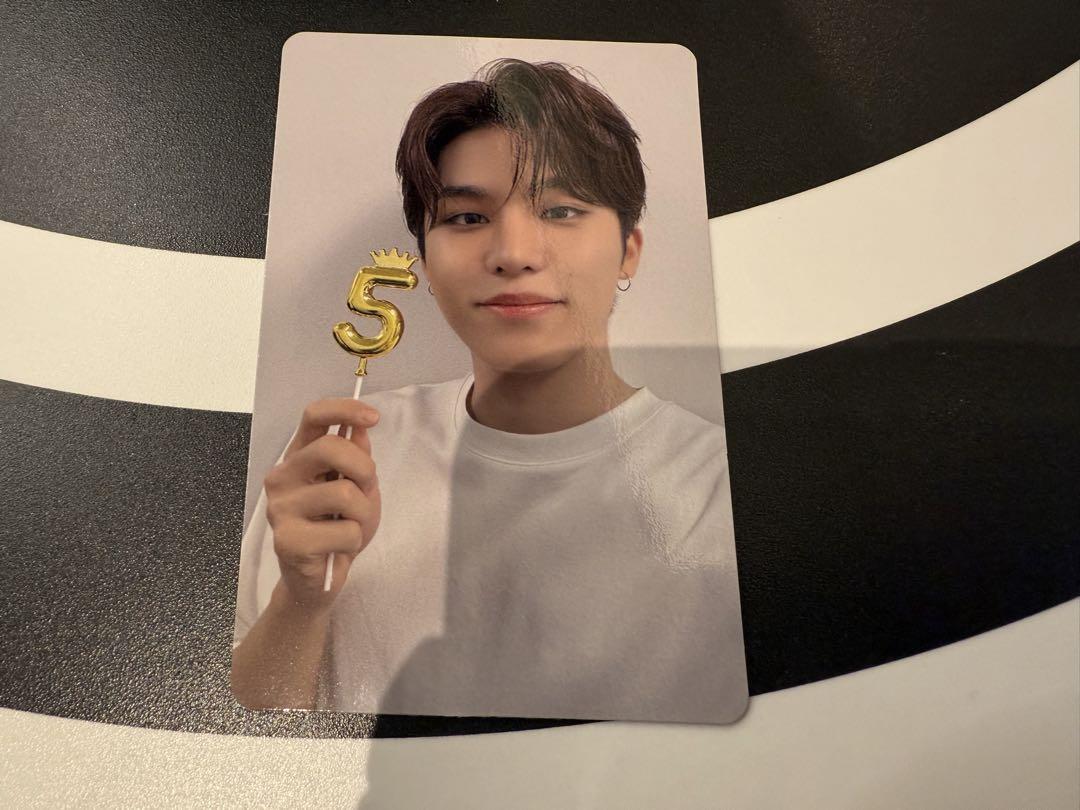 

[USED] Treasure Pop-up 8000 yen purchase bonus trading card Jungwoo