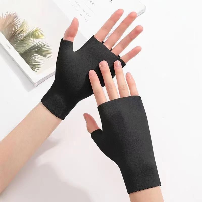 Autumn and Winter Warm Writing German Velvet Self-heating Fashion Autumn and Winter Half-finger Gloves Student Version Gloves Warm and Cold-proof