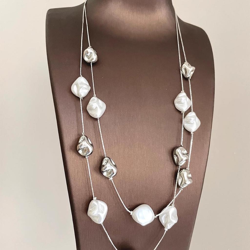 Vintage Baroque Baroque Pearl Multi Layer Layered Necklace Simple Elegant Choker for Women