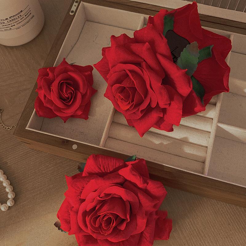 Fabric red rose atmosphere side hairpin Internet celebrity same photo ponytail duckbill clip small fresh and sweet hairpin