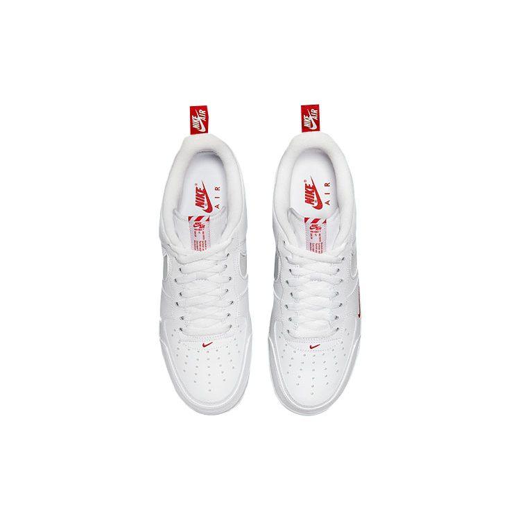 Nike Air Force 1 Low Cut Out Swoosh Weiß University Red Metallisches Silber DO6709-100