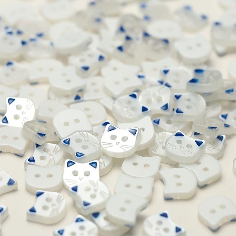 10Pcs Cute Cat Resin Buttons Baby Cardigan Vest Kids Shirt Socks Craft Buttons Kawaii Children's Clothing Sewing DIY Accessories