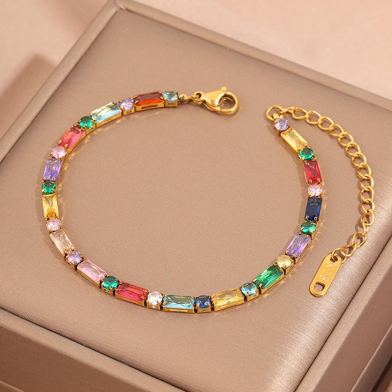 Popular bracelet, titanium steel does not fade, love zircon bracelet, high-end female light luxury niche bracelet, bracelet.