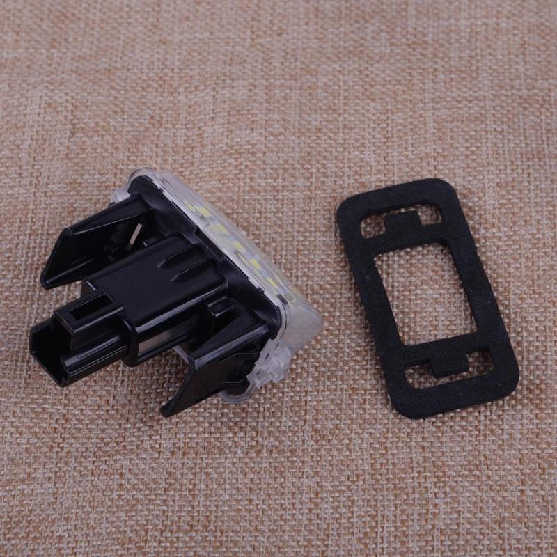 1 Pair White 18LED License Number Plate Light Lamp fit for Toyota Camry Yaris Prius Vitz Avensis SAI Noah Voxy Esquire 2014-2015