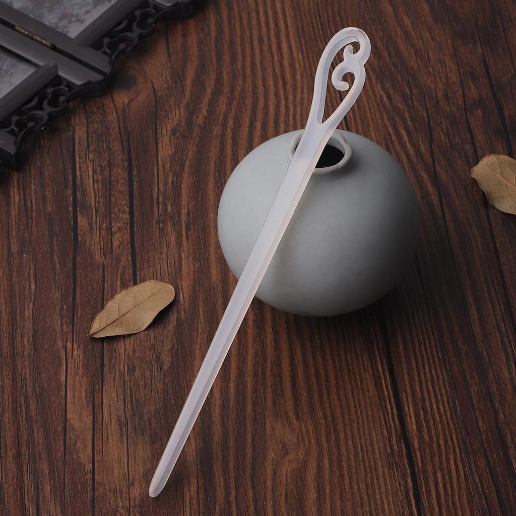 Exquisite Vintage-Inspired Tassel Hairpin for Women - Elegant Hanfu Cheongsam Style Headdress