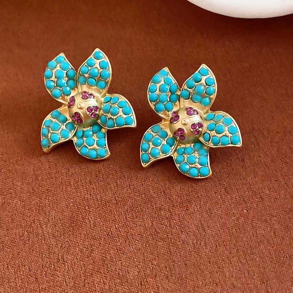 Zinc Zinc Alloy Flower Earrings Peacock Blue Medieval Resin Earrings Irregular-shaped Ear Stud Party Jewelry