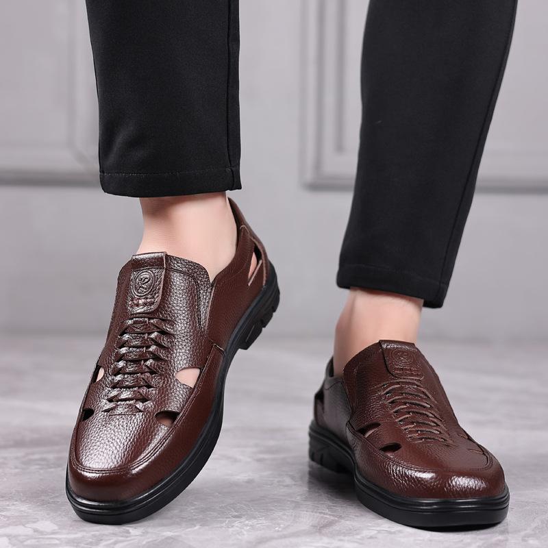 Mens Sandal 2024 Summer New Genuine Leather Sandals Soft Leather Soft Sole Cowhide Casual Hole Shoes Fashion Leather Shoes Male