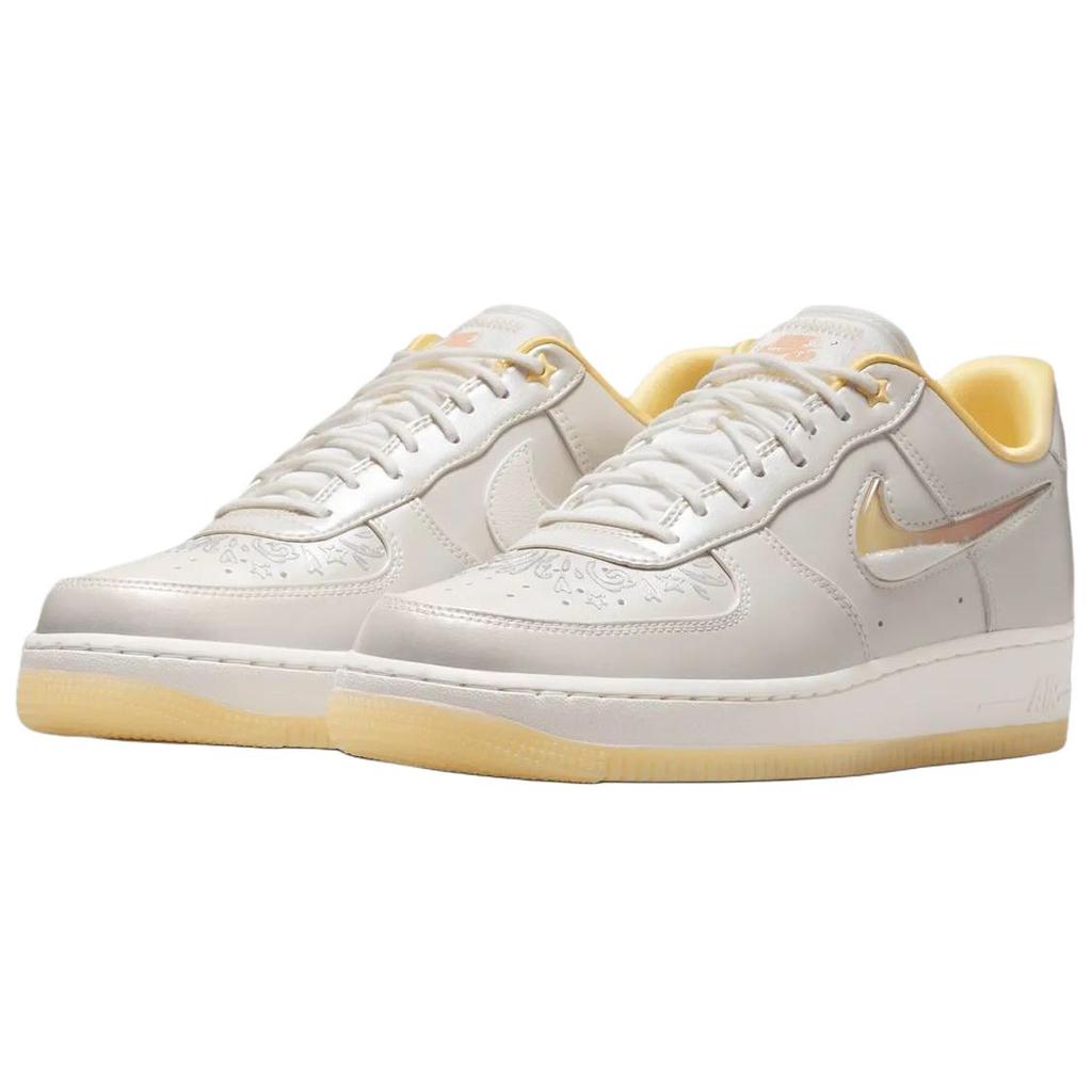 Nike Air Force 1 Sail Soft Yellow Women Sneakers White IR8218118