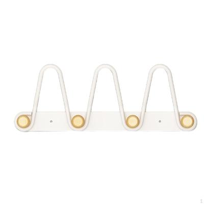 Elegante Holzwandhaken zur Wohnraumorganisation