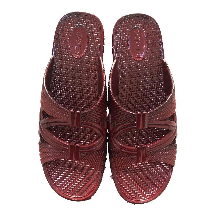 

Удобные и прочные женские летние шлепанцы из ПВХ 41