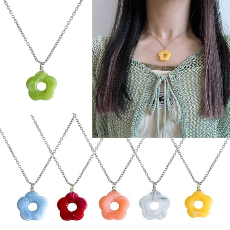 Simple Acrylic Flower Pendant Necklace Fashion Collar Necklaces Clavicle Chain Choker Necklace Neck Chain Jewelry