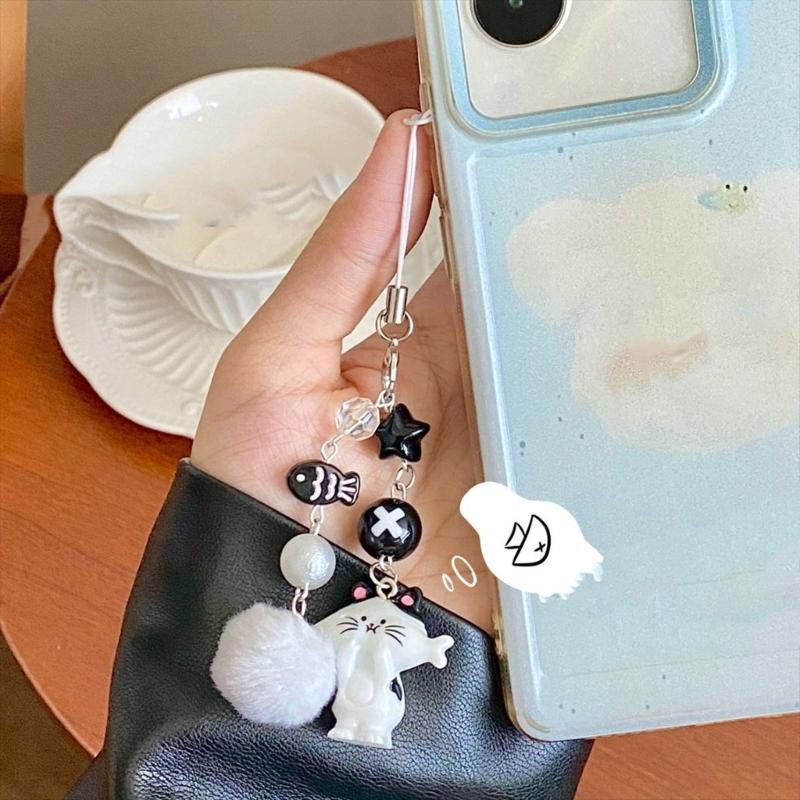 Adorable Cat Design Keyring Pendant Phone Decorative Accessories Resin Texture Phone Strap Suitable for Everyday Use