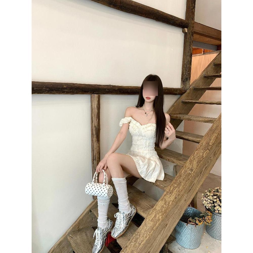 waist slim and thin sweet jacquard lace fungus edge short skirt women's small one-word shoulder dress summer