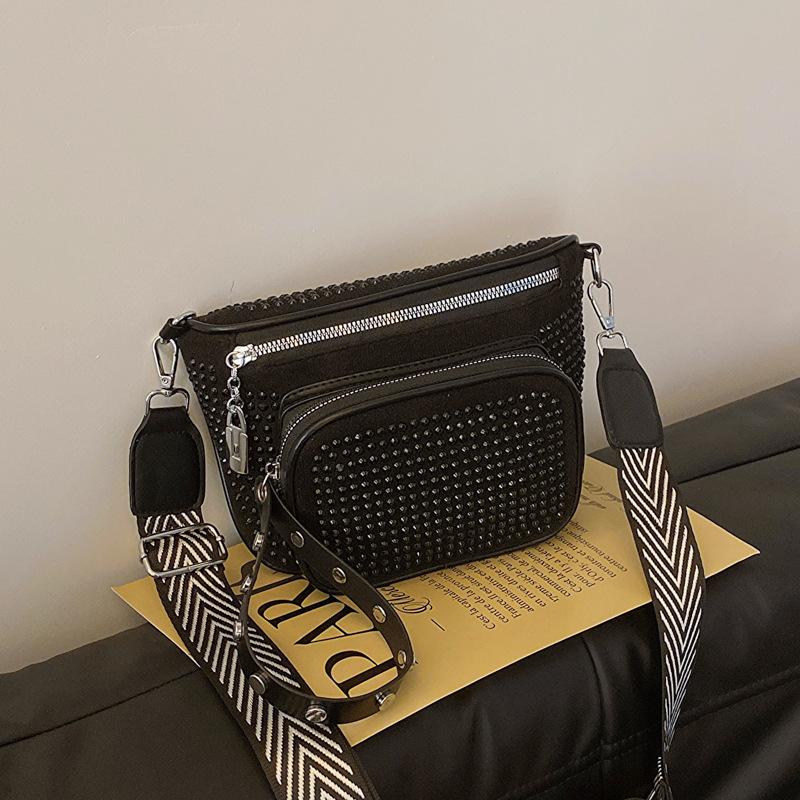 

Горячая бриллиантовая популярная осенняя мода горный хрусталь тренд простая широкополосная подмышечная сумка на плечо маленькая квадратная сумка чёрный