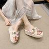 Fashion Summer New Fashion Embroidery Flowers Flip-flops Outside Wear Non-slip Thick Bottom Beach Sandals Slippers Female