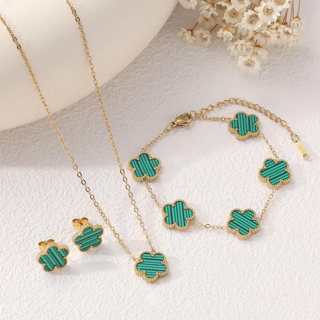 3PCS Titanium Steel Lucky Five Leaf Flower Necklace Bracelet Earring Set