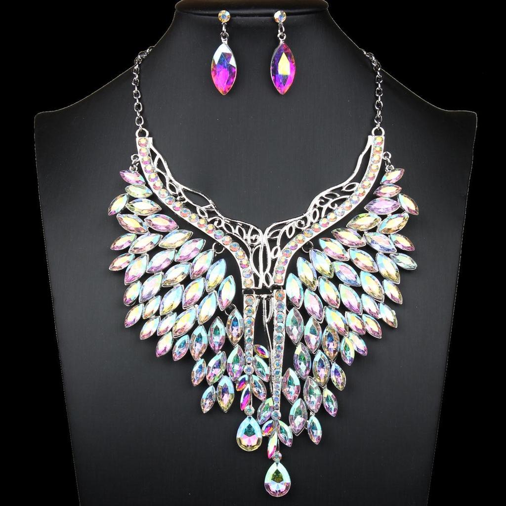 Exquisite European Crystal Water Drop Pendant Necklace & Earring Set for Women