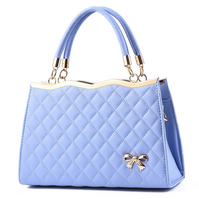 

Spring New Embroidered Lingge Women s Handbag, Large Bag, Single Shoulder Crossbody Bag світло-синій колір