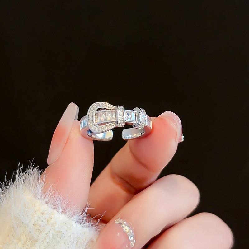 Geometric Zircon Oval Open Ring For Women With Silver Finish Fashion Accessory