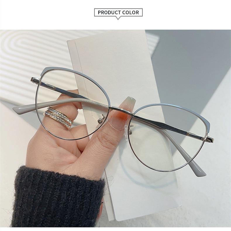 

Styled Vintage Round Cat Eye Metal Girls Frame Photochromic Anti Blue Light Computer Women Reading Glasses Degrees 0 ~ +6 2.5
