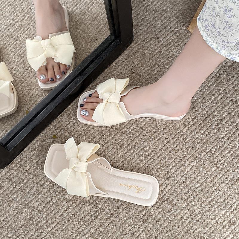 Bow Shaped Slippers for Women In Summer, Fashionable for Outdoor Wear, Flat Bottomed, Non Slip, and Soft Bottom for Home Use
