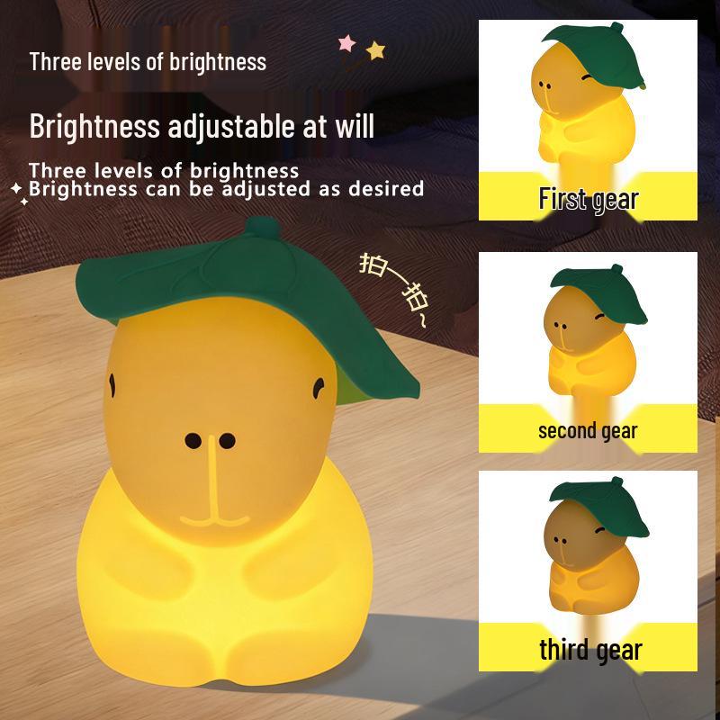 

Capybara Silicone Night Light - Cute Bedside Lamp & Sleep Aid 1W