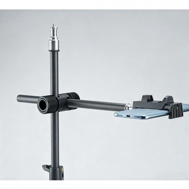 Multi-device Compatible Flash Light Stand Shaft Adapter Center Handle Camera Mobile Clip Mount Bracket for Live