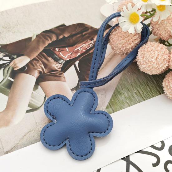 Lederblumen-Anhänger Kirschblüten-Schlüsselanhänger Baumwollgefüllt Niedlicher Blumiger Taschen-Anhänger Blumiger Hänge-Anhänger Tasche Auto-Zubehör