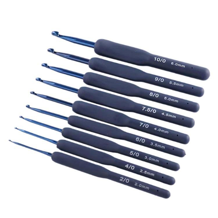 11PCS 1.1mm Aluminum Crochet Hooks Set, DIY Knitting Needles with Soft Rubber Grip Cushioned Handles, Colorful Ergonomic Croc