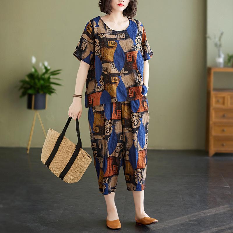 Plus-size women's summer new artistic vintage cotton print short-sleeve top with three-quarter pants, loose set for women