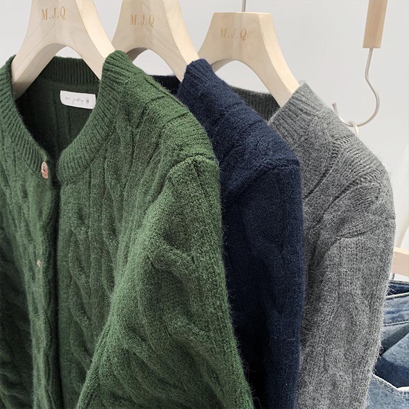 Green Knit Cardigan Sweater Coat - Women's High-End Korean Style Outerwear for Spring and Autumn