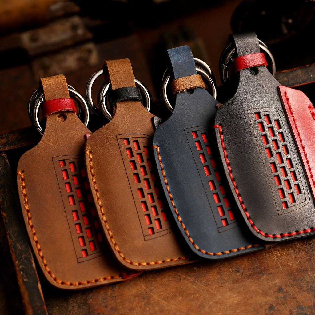 Suitable for Jaguar Key Case, Land Rover Key Case, Handmade High-end Car Key Case, Genuine Leather.