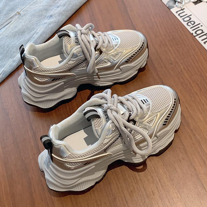 Paris Fried Street Shows Feet, Small Platform Dad Shoes, Women's 2025 Summer Mesh Breathable Retro Small Height-increasing Sneakers