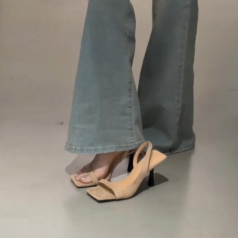 French Temperament Open-toed Sandals Women's Head Simple Word with Skirt Stiletto Empty High Heels