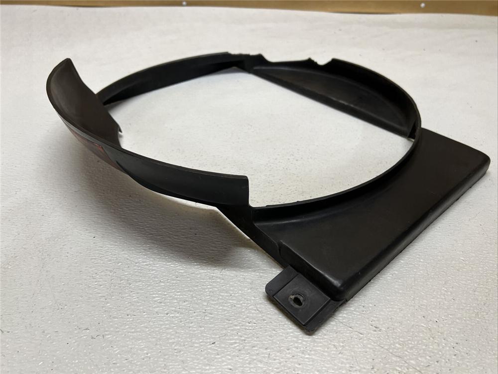 Radiator Cooling Fan Shroud For 1987-2001 Jeep Cherokee # 52027501AC 52027501AB